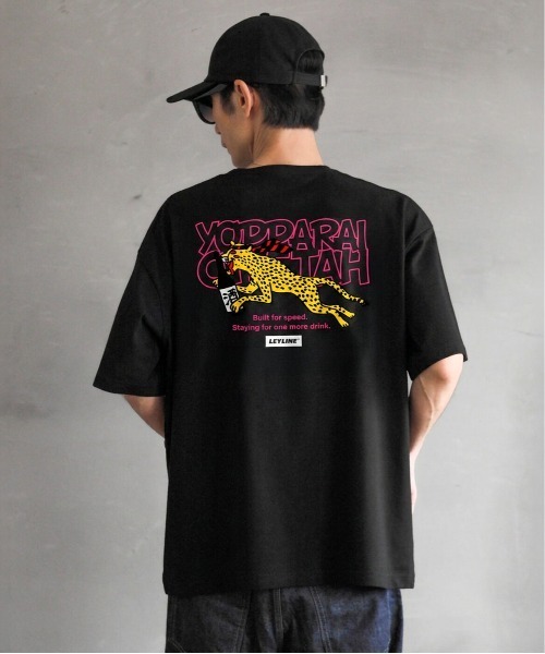 Leyline（レイライン）の「【Leyline】YOPPARAI CHEETAH FULL BODY tee / バックプリント ビッグシルエットTシャツ（Tシャツ/カットソー・メンズ・ホワイト×レッド/ブラック×イエロー・X-LARGE/LARGE/MEDIUM）」の2枚目の写真
