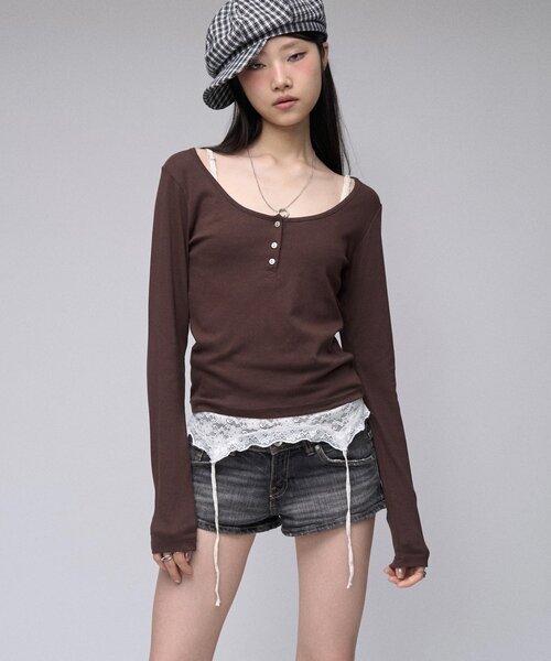 sloppy（スロッピー）の「【SLOPPY】 ヘンリーネックL/Sトップス（Tシャツ/カットソー・レディース・グレー/ブラウン/パープル/ブラック・FREE）」の19枚目の写真