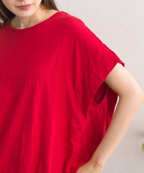 OMNES(オムネス)の「スラブ天竺 バルーンシルエット半袖Tシャツ UVカット付(Tシャツ/カットソー・レディース・ブラック/ブラウン/ホワイト/レッド・FREE)」の18枚目の写真