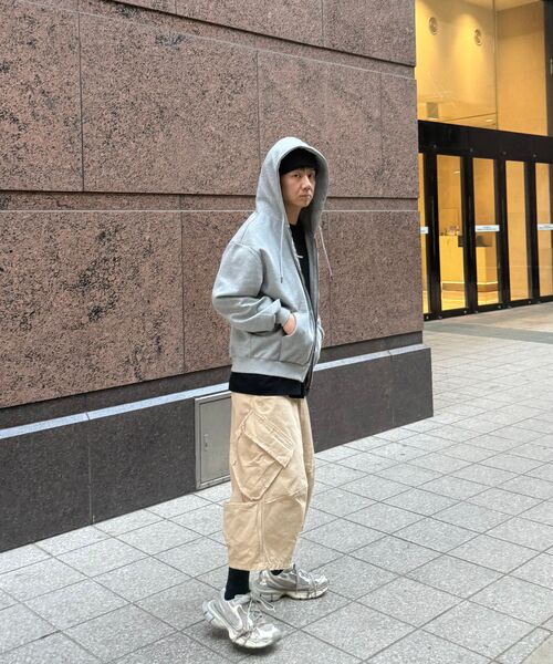 FERNOV(ペルノブ)の「エッセンシャルツーウェイフードジップアップ 3カラー(パーカー・レディース・霜降りグレー/ブラック/グレー・1/2/3/4)」の17枚目の写真