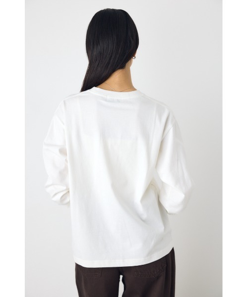 AZUL by moussy(アズールバイマウジー)の「【身長/骨格別着用画像あり】ロゴプリントロンT 長袖 秋服 インナーとして◎ Tシャツ ロゴT プリントT 春服(Tシャツ/カットソー・レディース・ライトブラック/オフホワイト/ブラウン・FREE)」の6枚目の写真