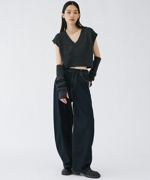 UNFORM（アンフォーム）の「【2026AW Debut】【UNFORM】コクーンデニムパンツ（デニムパンツ・レディース・インディゴブルー・MEDIUM/SMALL）」の3枚目の写真