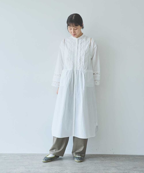 yuni(ユニ )の「Cotton バテンレース shirt one-piece(ワンピース・レディース・ホワイト・FREE)」の4枚目の写真