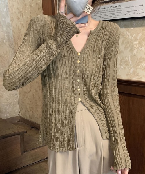 BLoomMe(ブルームミー)の「【細見え叶う】シアーリブ フロントボタン プルオーバートップス(ニット/セーター・レディース・オフホワイト/ブラウン/ブラック/ベージュ/キャメル・M)」の16枚目の写真
