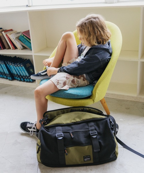 GLOBAL WORK(グローバルワーク)の「3WAY撥水ボストン40L/1063394(ボストンバッグ・キッズ・ブラック×グリーン/ブラック・ONE SIZE)」の17枚目の写真
