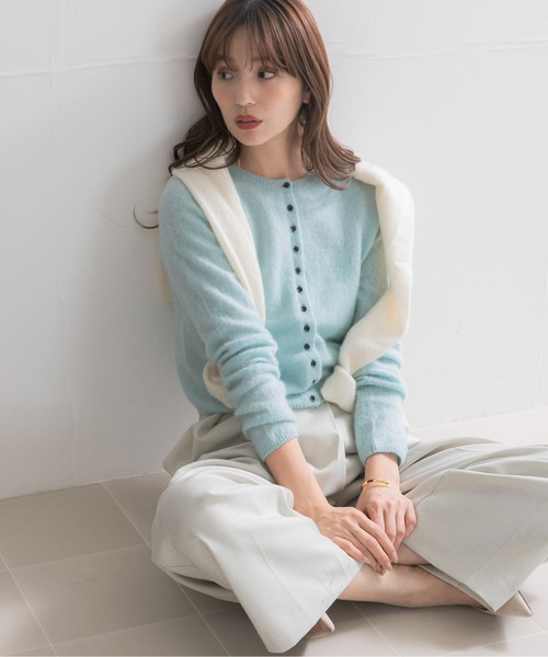 URBAN RESEARCH ROSSO WOMEN（アーバンリサーチ　ロッソ）の「ベビーアルパカコンパクトニット（ニット/セーター・レディース・オフホワイト/ピンク/ミント/ネイビー・FREE）」の19枚目の写真