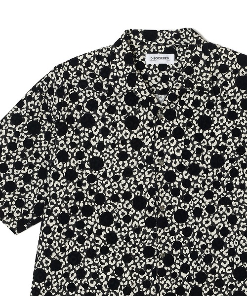DISCOVERED(ディスカバード)の「LEOPARD S/S SHIRT(シャツ/ブラウス・メンズ・ネイビー/ベージュ/ブラック・1/3)」の5枚目の写真