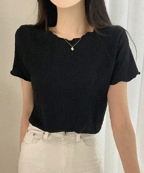 VIVID LADY（ビビッドレディー）の「エンボス メロウ 半袖トップス（Tシャツ/カットソー・レディース・ブラック/ホワイト・FREE）」の2枚目の写真