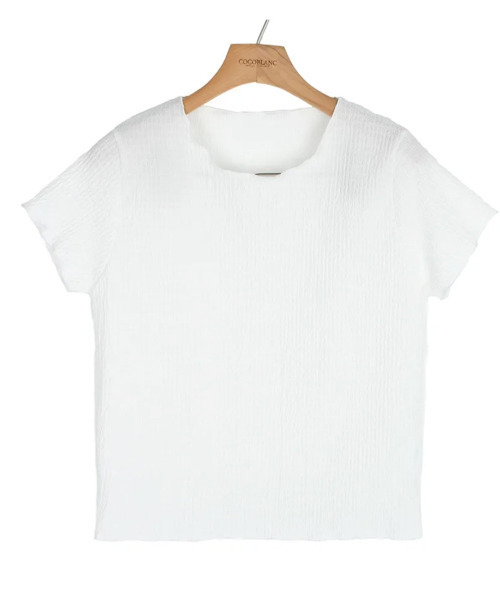 VIVID LADY（ビビッドレディー）の「エンボス メロウ 半袖トップス（Tシャツ/カットソー・レディース・ブラック/ホワイト・FREE）」の4枚目の写真