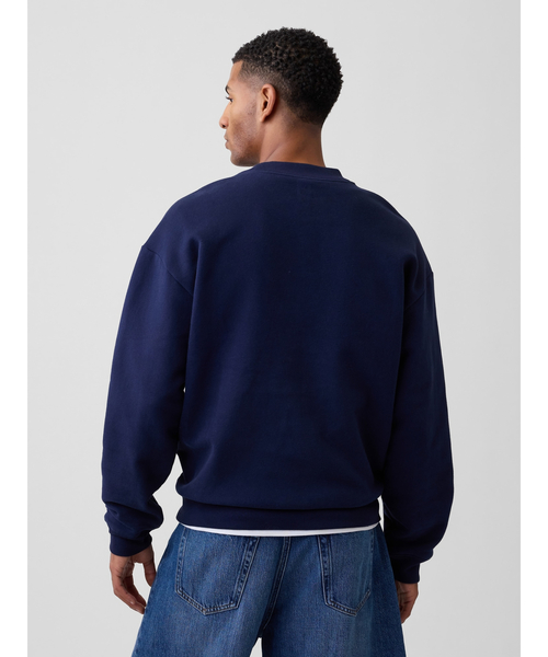 GAP(ギャップ)の「リラックスフィット GAPミニロゴ スウェットシャツ(スウェット・メンズ・ヘザーグレー/ネイビー・M/L/XS/XL/S)」の8枚目の写真