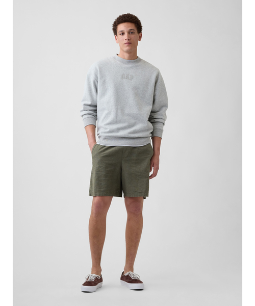 GAP(ギャップ)の「リラックスフィット GAPミニロゴ スウェットシャツ(スウェット・メンズ・ヘザーグレー/ネイビー・M/L/XS/XL/S)」の4枚目の写真
