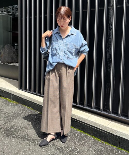 Remind me and forever(リマインドミーアンドフォーエバー)の「【SETUP対応】美シルエット大人ラメチェックタックパンツ(スラックス・レディース・ブラウン/ベージュ・FREE)」の6枚目の写真