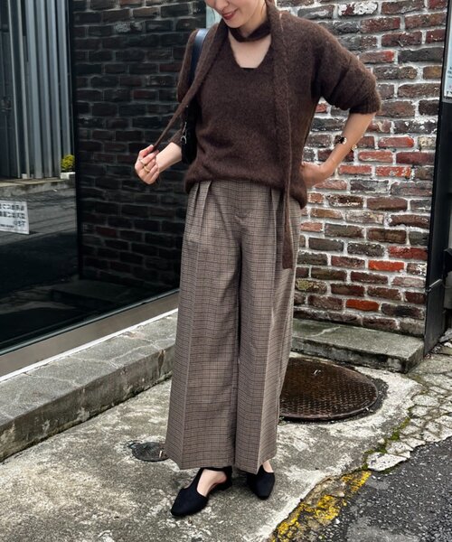 Remind me and forever(リマインドミーアンドフォーエバー)の「【SETUP対応】美シルエット大人ラメチェックタックパンツ(スラックス・レディース・ブラウン/ベージュ・FREE)」の9枚目の写真