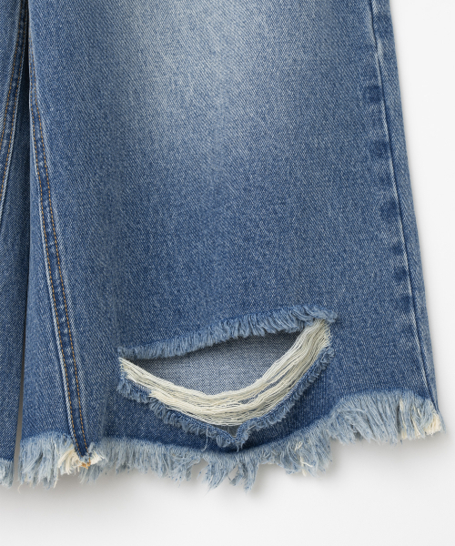 MILLO WOMEN（ミロウーマン）の「ディストレスドデニムバミューダパンツ [ミッドブルー]（その他パンツ・レディース・その他・SMALL/MEDIUM）」の7枚目の写真