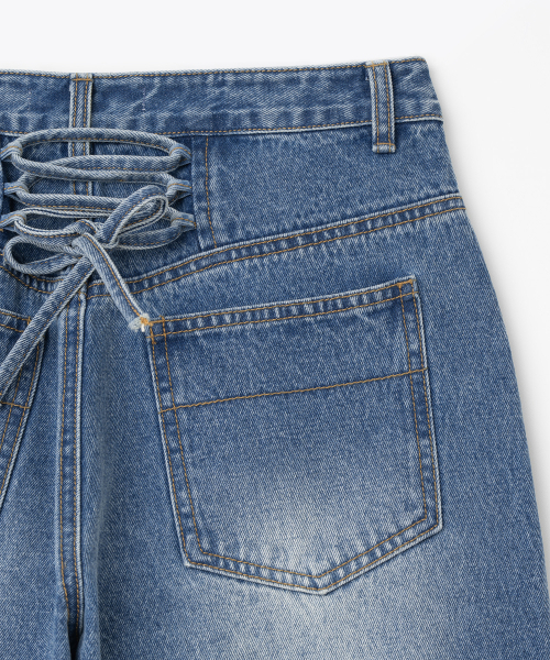 MILLO WOMEN（ミロウーマン）の「ディストレスドデニムバミューダパンツ [ミッドブルー]（その他パンツ・レディース・その他・SMALL/MEDIUM）」の9枚目の写真