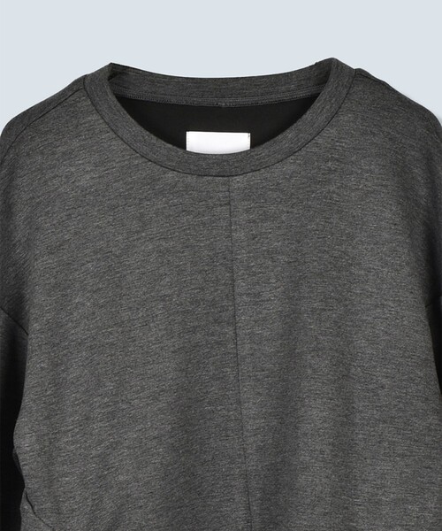 OMMO(オーエムエムオー)の「【OMMO(オーエムエムオー)】DOUBLE CURVE SLEEVE TOP/ダブルカーブスリーブトップス(Tシャツ/カットソー・レディース・ブラック/グレー・FREE)」の12枚目の写真