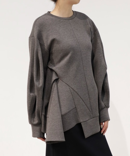 OMMO(オーエムエムオー)の「【OMMO(オーエムエムオー)】DOUBLE CURVE SLEEVE TOP/ダブルカーブスリーブトップス(Tシャツ/カットソー・レディース・ブラック/グレー・FREE)」の21枚目の写真