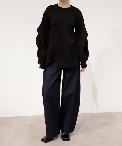 OMMO(オーエムエムオー)の「【OMMO(オーエムエムオー)】DOUBLE CURVE SLEEVE TOP/ダブルカーブスリーブトップス(Tシャツ/カットソー・レディース・ブラック/グレー・FREE)」の17枚目の写真