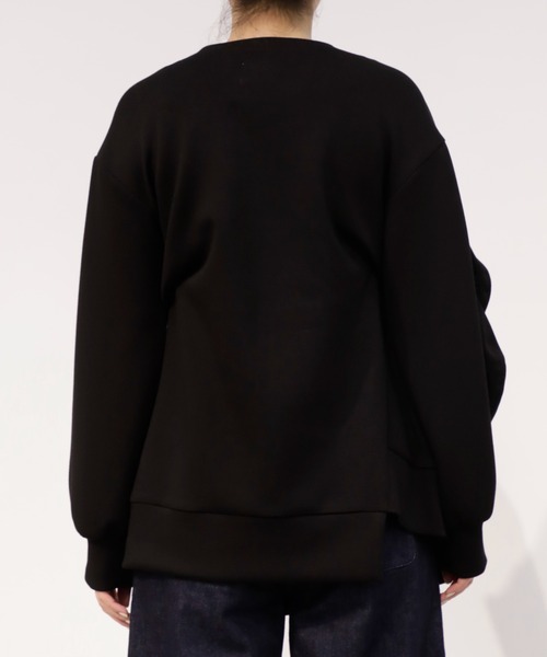 OMMO(オーエムエムオー)の「【OMMO(オーエムエムオー)】DOUBLE CURVE SLEEVE TOP/ダブルカーブスリーブトップス(Tシャツ/カットソー・レディース・ブラック/グレー・FREE)」の13枚目の写真