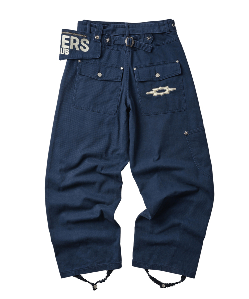 LOSERS CLUB(ルーザーズクラブ)の「LSC クロス ボタン ベルト バッグ ワイド コットン パンツ ネイビー(その他パンツ・レディース・その他・SMALL/MEDIUM/LARGE/X-LARGE)」の3枚目の写真