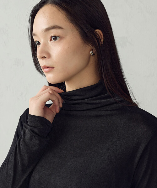 COMME CA ISM(コムサイズム)の「ポリエステルシャーリング 2WAYハイネックカットソー(Tシャツ/カットソー・レディース・ブラック/グレー/アイボリー・L/M)」の8枚目の写真