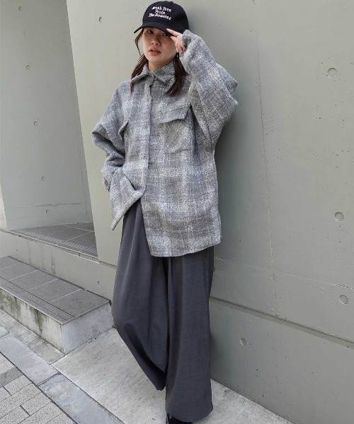 CORNERS（コーナーズ）の「起毛チェックオーバーサイズシャツジャケット（ブルゾン・レディース・グレー/ブラック/ホワイト・M）」の6枚目の写真