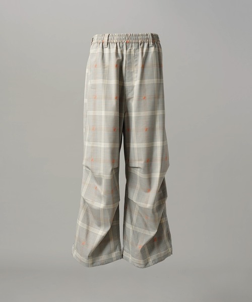 MAISON SPECIAL(メゾンスペシャル)の「《UNISEX》【Italian Dead Stock Fabric】プライムワイドリラックススノーパンツ/Prime-Wide Relaxed Snow Pants【MAISON SPECIAL/メゾンスペシャル】(その他パンツ・メンズ・グレイッシュベージュ/ホワイト/ブラック/アイボリー/ネイビー/レッド/パープル/グリーン/バーガンディー・0/1/2)」の22枚目の写真