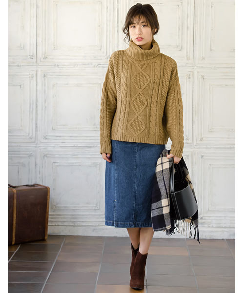 Re:EDIT（リエディ）の「アラン柄ローゲージタートルニットトップス（ニット/セーター・レディース・グレー/チャコールグレー/ベージュ/モカ/ネイビー/ブラック/アイボリー・MEDIUM）」の17枚目の写真