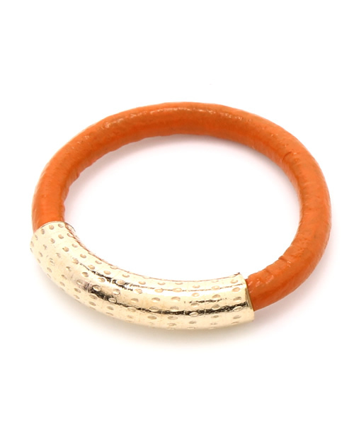 ROSE BUD（ローズバッド）の「(BY BOE)レザーリング（リング・レディース・ホワイト/ブラック/シルバー/ブロンズ/ターコイズブルー/ワイン/オレンジ/ライラック/レッド/グリーン/ブルー系その他/シルバー系その他・6/7/SMALL/5）」の6枚目の写真