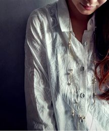 antiqua | シンプルデザインの刺繍シャツ(シャツ/ブラウス)