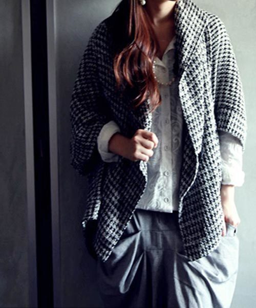 antiqua（アンティカ）の「シンプルデザインの刺繍シャツ（シャツ/ブラウス・レディース・ホワイト・M）」の5枚目の写真