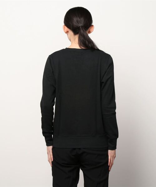 Champion（チャンピオン）の「【Champion/チャンピオン】レディース クルーネックスウェットシャツ（スウェット・レディース・ネイビー/ホワイト/ブラック/グレー/レッド系その他7/キャメル/オートミール/ブルー系その他5/イエロー系その他7/グリーン系その他2/バーガンディー・LARGE/MEDIUM）」の17枚目の写真