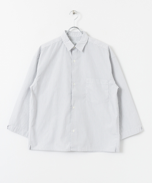 URBAN RESEARCH(アーバンリサーチ)の「UR ワイドボックスストライプシャツ(シャツ/ブラウス・メンズ・グレー系その他/ブルー系その他/ネイビー・MEDIUM/LARGE)」の11枚目の写真