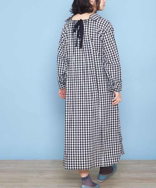 POU DOU DOU(プードゥドゥ)の「ロングスリーブ2wayシャツワンピ(シャツワンピース・レディース・グリーン/ブラック/インディゴブルー・3)」の1枚目の写真