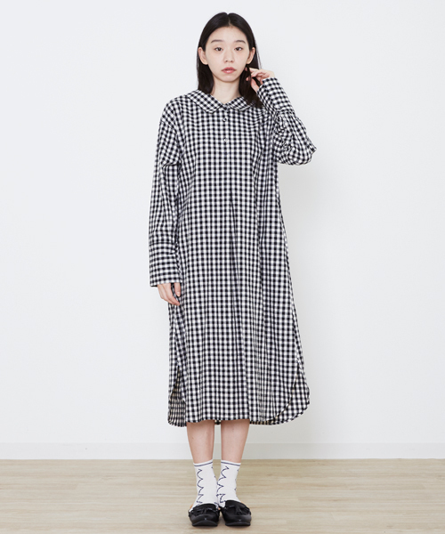 POU DOU DOU(プードゥドゥ)の「ロングスリーブ2wayシャツワンピ(シャツワンピース・レディース・グリーン/ブラック/インディゴブルー・3)」の4枚目の写真