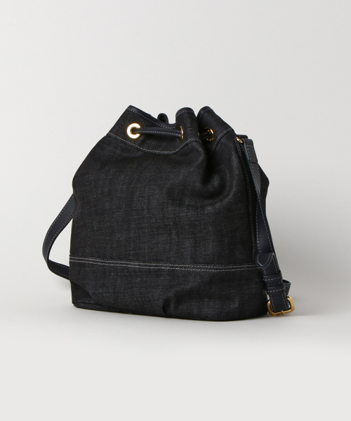 BLUE LABEL CRESTBRIDGE（ブルーレーベルクレストブリッジ）の「デニム