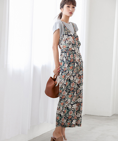 fifth(フィフス)の「クルーネックカットオフニット(ニット/セーター・レディース・テラコッタ/ホワイト/グレー/ブラック/ベージュ/イエロー・MEDIUM)」の15枚目の写真