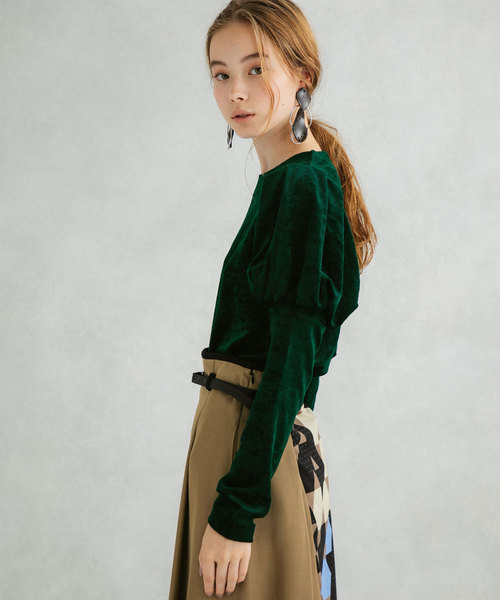 UNITED TOKYO(ユナイテッドトウキョウ)の「ラッセルベロアカットソー(Tシャツ/カットソー・レディース・ブラック/グリーン/レッド・1)」の21枚目の写真