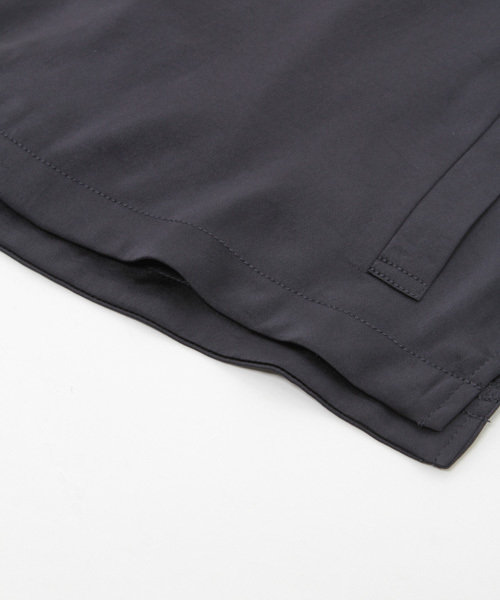 laboratory work（ラボラトリーワーク）の「ノーカラーＺＩＰブルゾン（ブルゾン・レディース・ネイビー/グレー/イエロー・MEDIUM）」の8枚目の写真