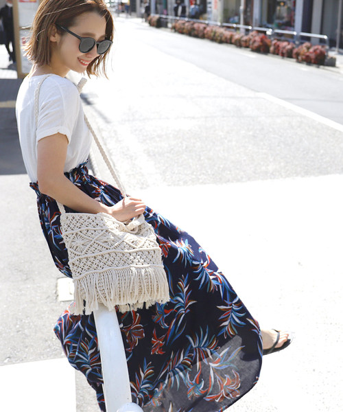 coca（coca）（コカ）の「【使用禁止】長さ選べるボタニカル柄フレアロングスカート（LONG）（スカート・レディース・ネイビー・ONE SIZE）」の2枚目の写真