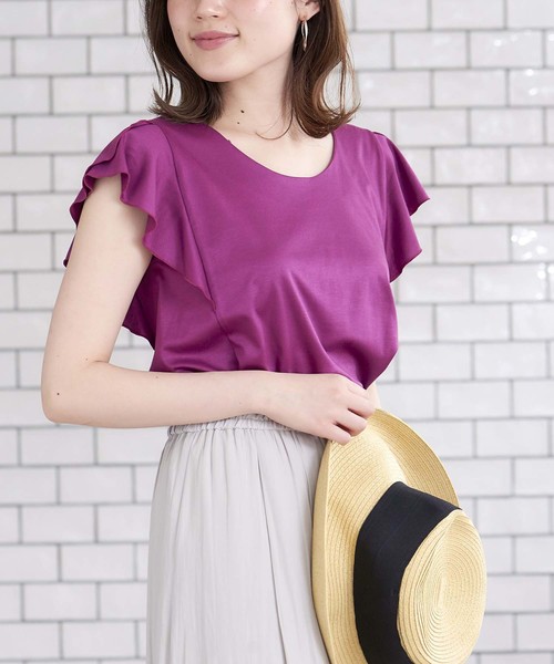 le.coeur blanc（ルクールブラン）の「ペタルスリーブカットソー（Tシャツ/カットソー・レディース・ブラック/パープル/オフホワイト/カーキオリーブ/キャメル・38）」の5枚目の写真