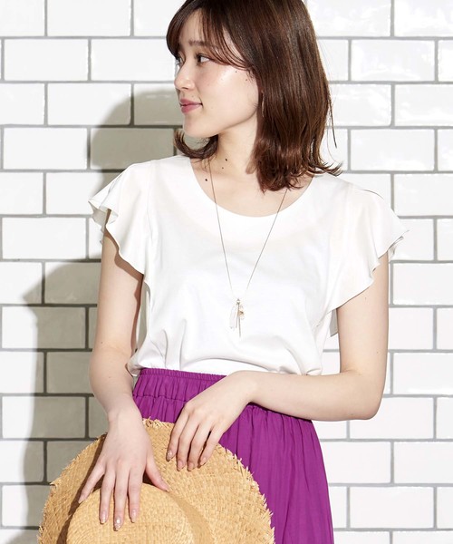 le.coeur blanc（ルクールブラン）の「ペタルスリーブカットソー（Tシャツ/カットソー・レディース・ブラック/パープル/オフホワイト/カーキオリーブ/キャメル・38）」の2枚目の写真