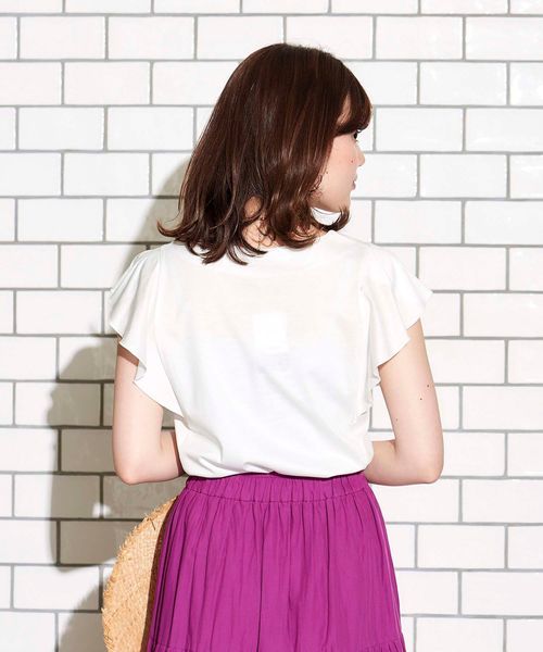 le.coeur blanc（ルクールブラン）の「ペタルスリーブカットソー（Tシャツ/カットソー・レディース・ブラック/パープル/オフホワイト/カーキオリーブ/キャメル・38）」の15枚目の写真