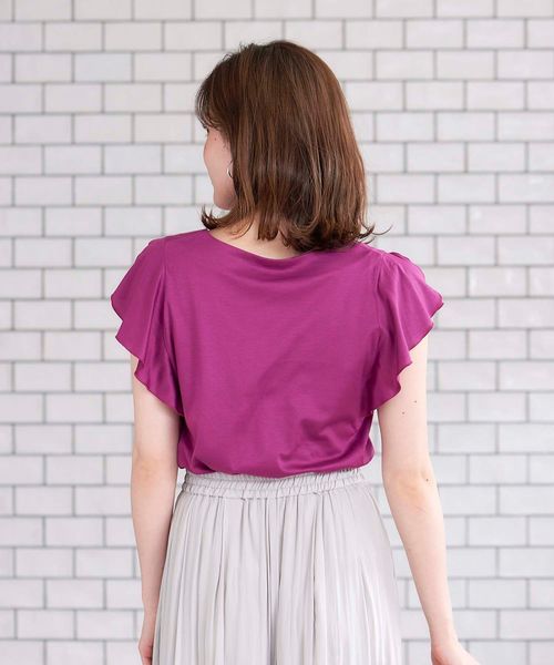 le.coeur blanc（ルクールブラン）の「ペタルスリーブカットソー（Tシャツ/カットソー・レディース・ブラック/パープル/オフホワイト/カーキオリーブ/キャメル・38）」の20枚目の写真