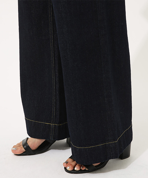 AZUL by moussy（アズールバイマウジー）の「ダーツワイドデニム（デニムパンツ・レディース・ワンウォッシュ/ブルー・MEDIUM/LARGE/X-SMALL/SMALL）」の10枚目の写真