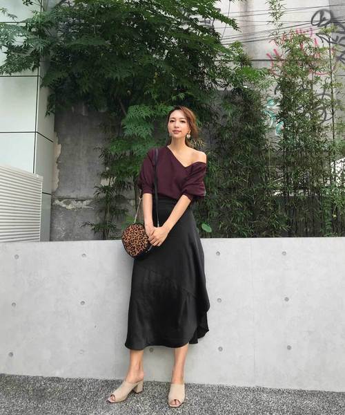 CIEL'AIR（シエルエアー）の「【CIEL'AIR/シエルエアー】セットアップサテンレトロ巻きスカート（スカート・レディース・カーキ/ブラック・FREE）」の20枚目の写真