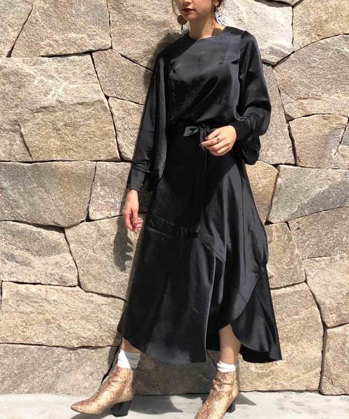 CIEL'AIR（シエルエアー）の「【CIEL'AIR/シエルエアー】セットアップサテンレトロ巻きスカート（スカート・レディース・カーキ/ブラック・FREE）」の13枚目の写真