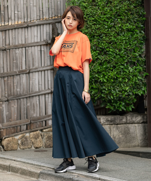 VANS(バンズ)の「VANS/ヴァンズ Checker Box Logo S/S T-Shirt(Tシャツ/カットソー・メンズ・ホワイト/オレンジ/ブラック・M/XL/S/L)」の10枚目の写真