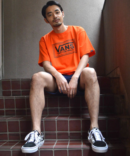 VANS(バンズ)の「VANS/ヴァンズ Checker Box Logo S/S T-Shirt(Tシャツ/カットソー・メンズ・ホワイト/オレンジ/ブラック・M/XL/S/L)」の21枚目の写真