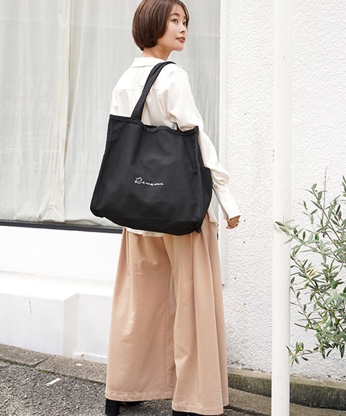 DEVICE（デバイス）の「Rename 帆布 スクエア BOX  ビッグ トートバッグ  A4収納可能（トートバッグ・レディース・ブラック/ナチュラル/アイボリー系1/ブラック系その他・FREE）」の7枚目の写真